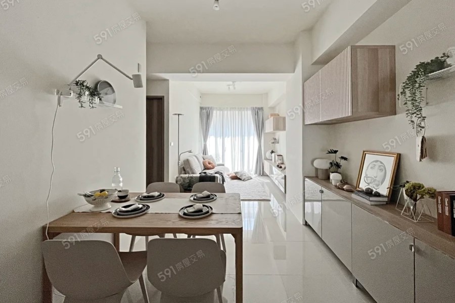 電 梯 公 寓 樓 層 低 ， 居 住 空 間 同 大 樓 。 ( 圖 片 來 源 ： 君 鑑 機 構 實 品 屋 ) 