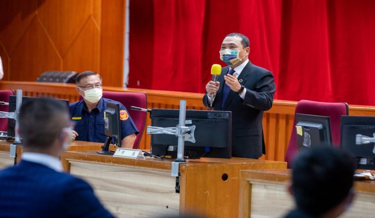 圖片說明：新北市政府推動社區治安營造工作一向不遺餘力，在輔導新北市治安社區、推動五力方面也大有斬獲，此次經內政部年度評鑑獲第一名殊榮。(記者林艷林翻攝)