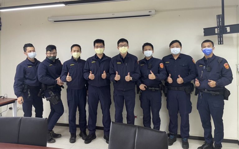 圖片說明：板橋分局為減輕基層幹部壓力，所轄5個派出所於日前增派第二副所長。 (記者林艷林翻攝)