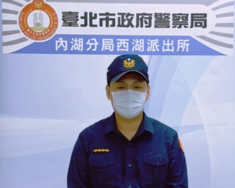 圖片說明：酒後爭執互毆，臺北市內湖分局西湖派出所副所長鄧仲恩說明。(記者宋紹誠翻攝）