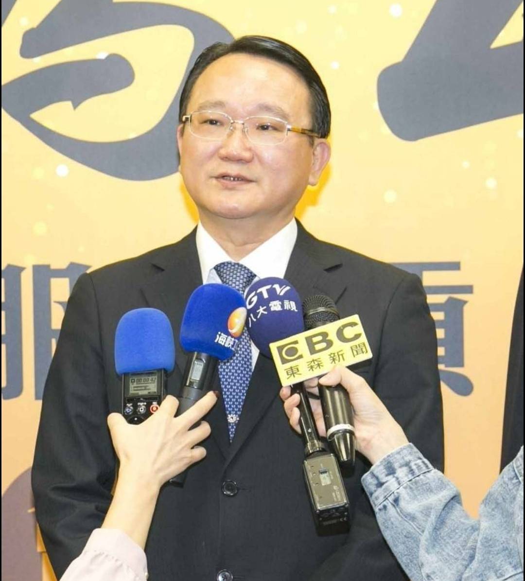 圖片說明：據投訴人爆料，曾是媒體寵兒的陳柏光很會自我包裝，宣稱自己擁有數億人民幣身價。（圖片來源／投訴人提供）