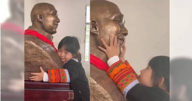 圖片說明:3歲女童一眼認出雕像是離世的爸爸。(圖/翻攝自微博)