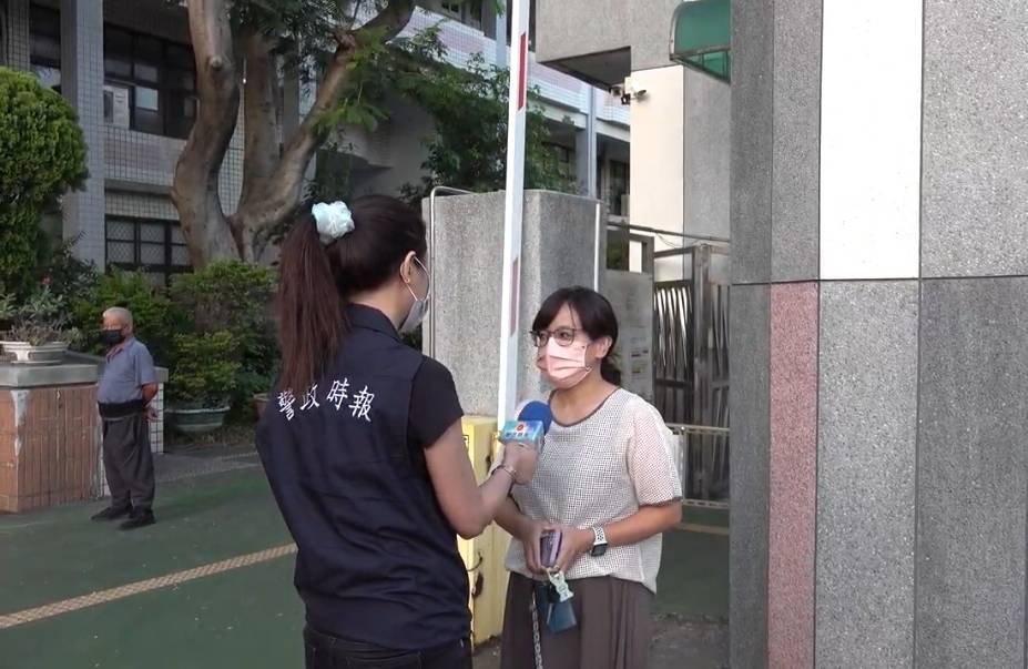 圖片說明：受訪家長表示，毒品偽裝成飲料或零食侵入校園，非常可怕、令人驚恐（非當事學校）。（圖／採訪畫面）