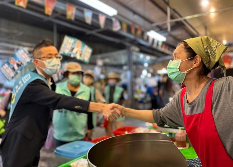 圖片說明：由市民做主，讓市民的聲音成為主流。(圖/林冠年競選團隊提供)