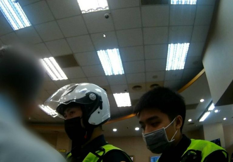 圖片說明:中和警讓林民即時了解這是慣用的詐騙手法。(記者徐煜勝翻攝)