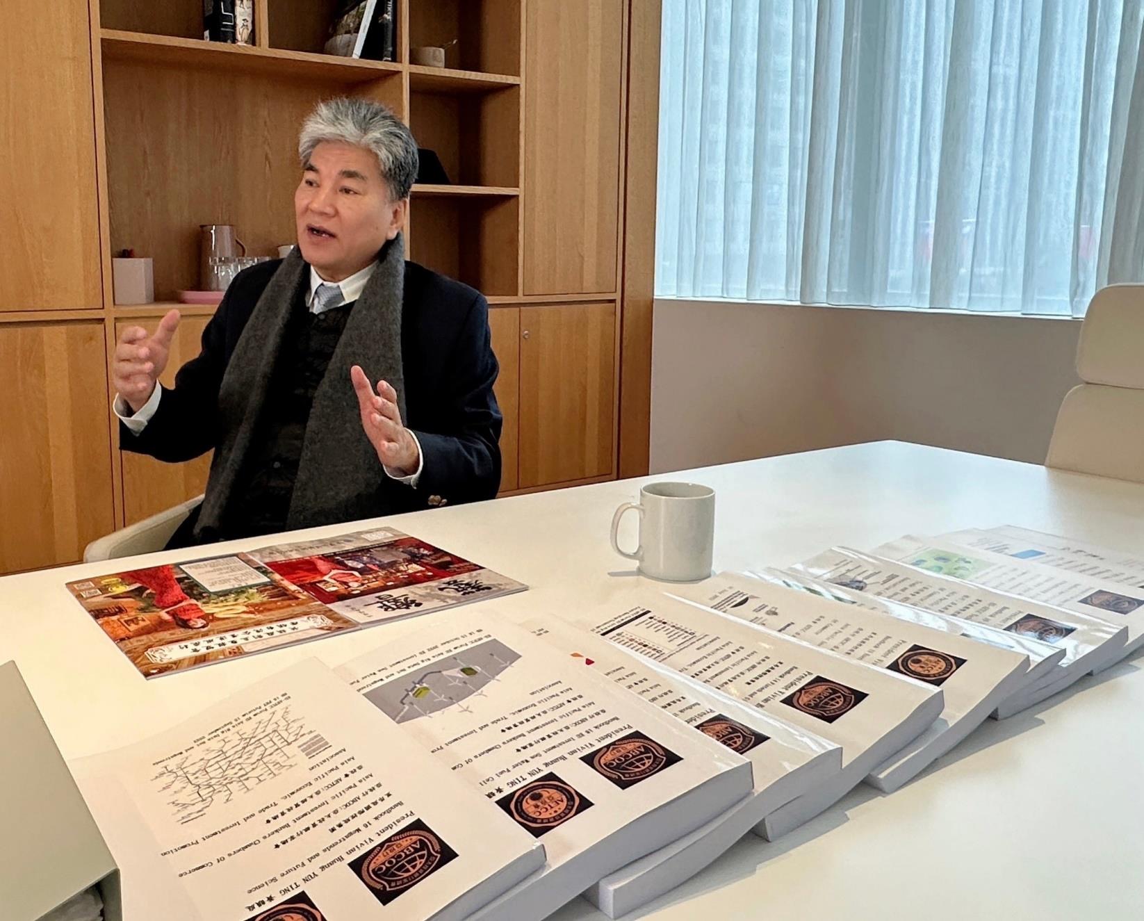 前內政部部長李鴻源博士,盛讚亞投雙會(亦稱雙投會)倡議成立智庫。(圖/亞投雙會提供)
