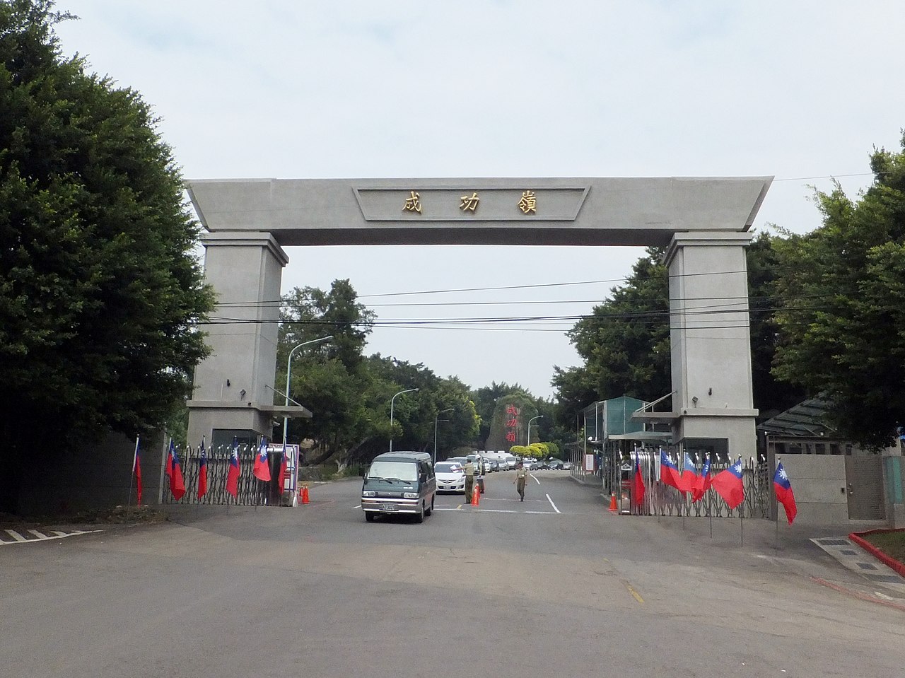 台中成功嶺陸軍黃姓上士，實施步槍射擊訓練持用之T65K2槍枝不慎發生膛炸意外。（圖/翻攝自維基百科）