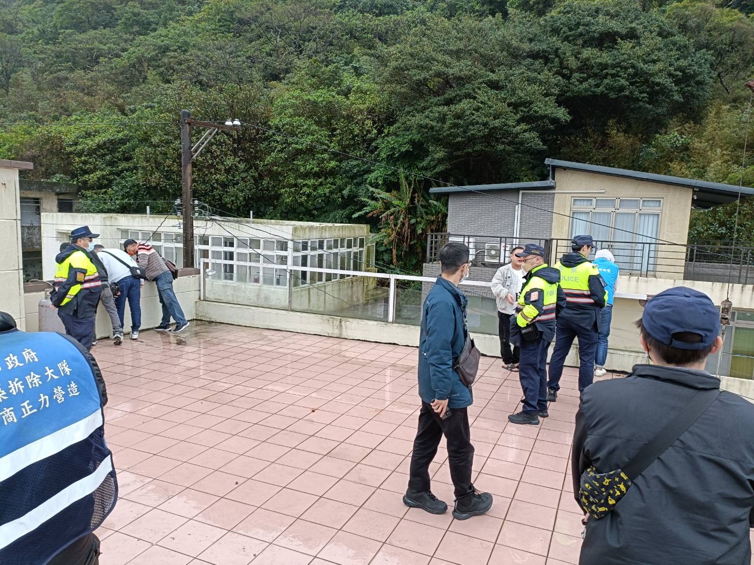 新北市長侯友宜勉勵市府同仁,強化縝密協調及整合團隊力量,提供新北市民治安無虞的居住環境。(記者楊國域翻攝)