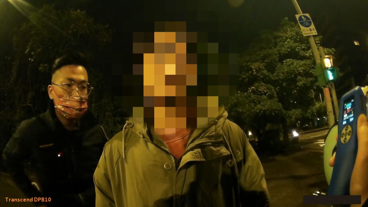 經員警酒測值超標。(記者宋紹誠翻攝)