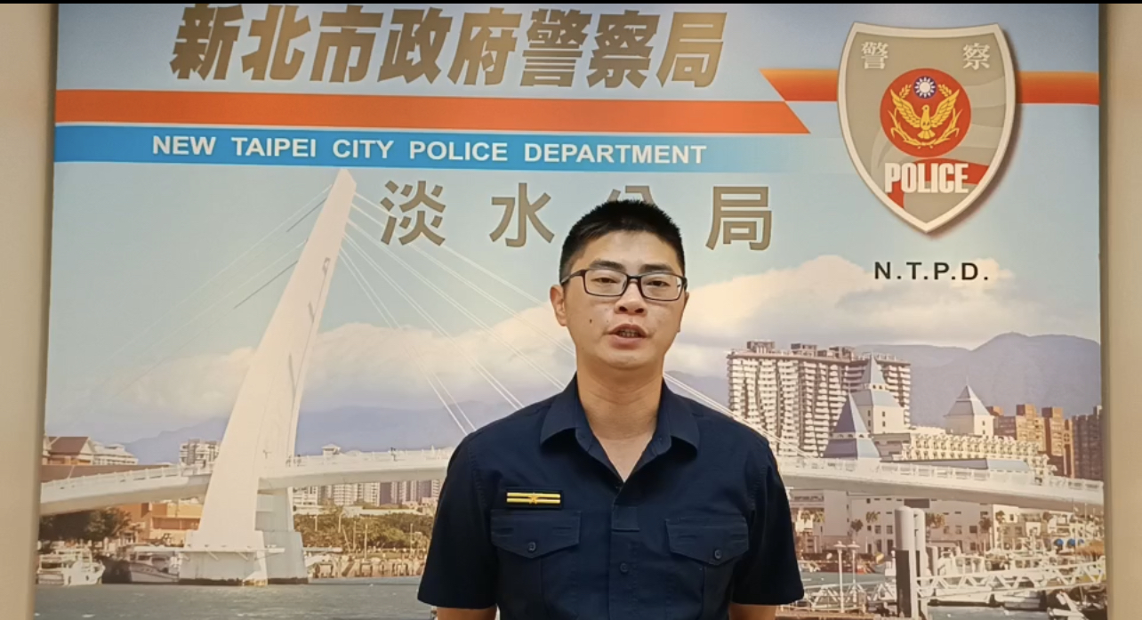 淡水分局中山路所長周名鴻說明。(記者戴昱弘翻攝)