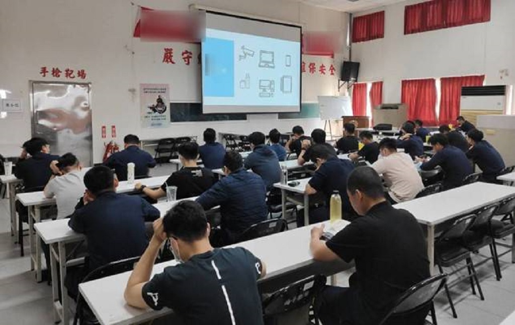 中市警刑大自3月27日至4月20日為期3週實施全面性的科技偵查教育訓練。 (圖/林㤈輝翻攝)
