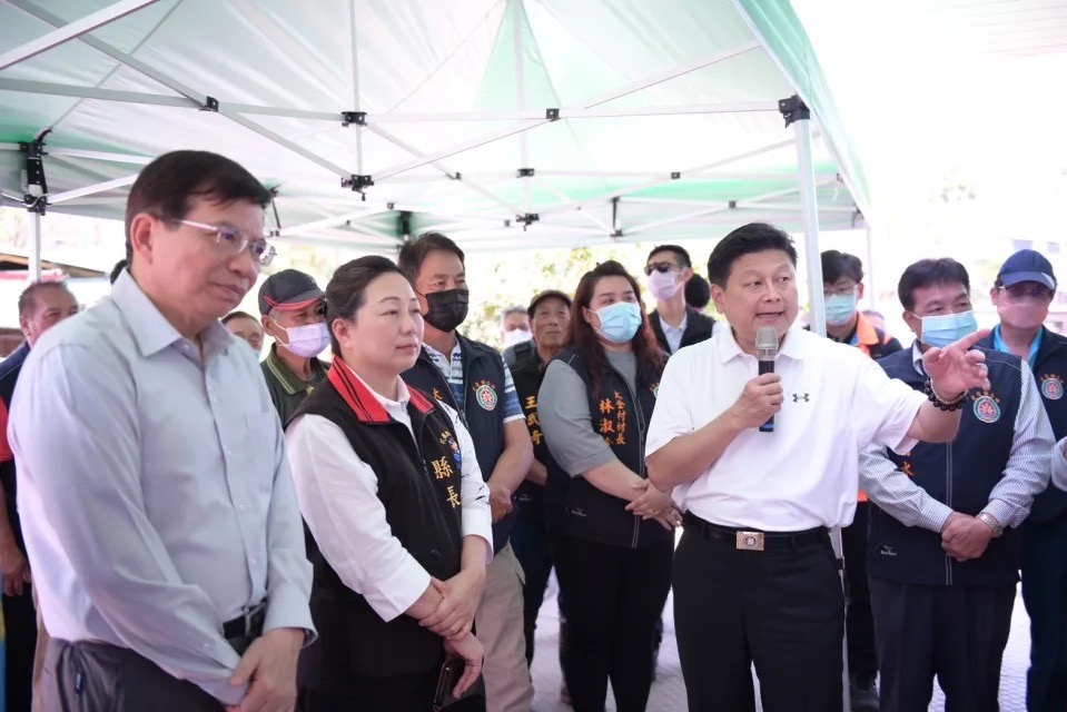 因應國境開放，立委傅崐萁持續推廣國際包機直航花東以拓展觀光。（圖/傅崐萁國會辦公室提供）   