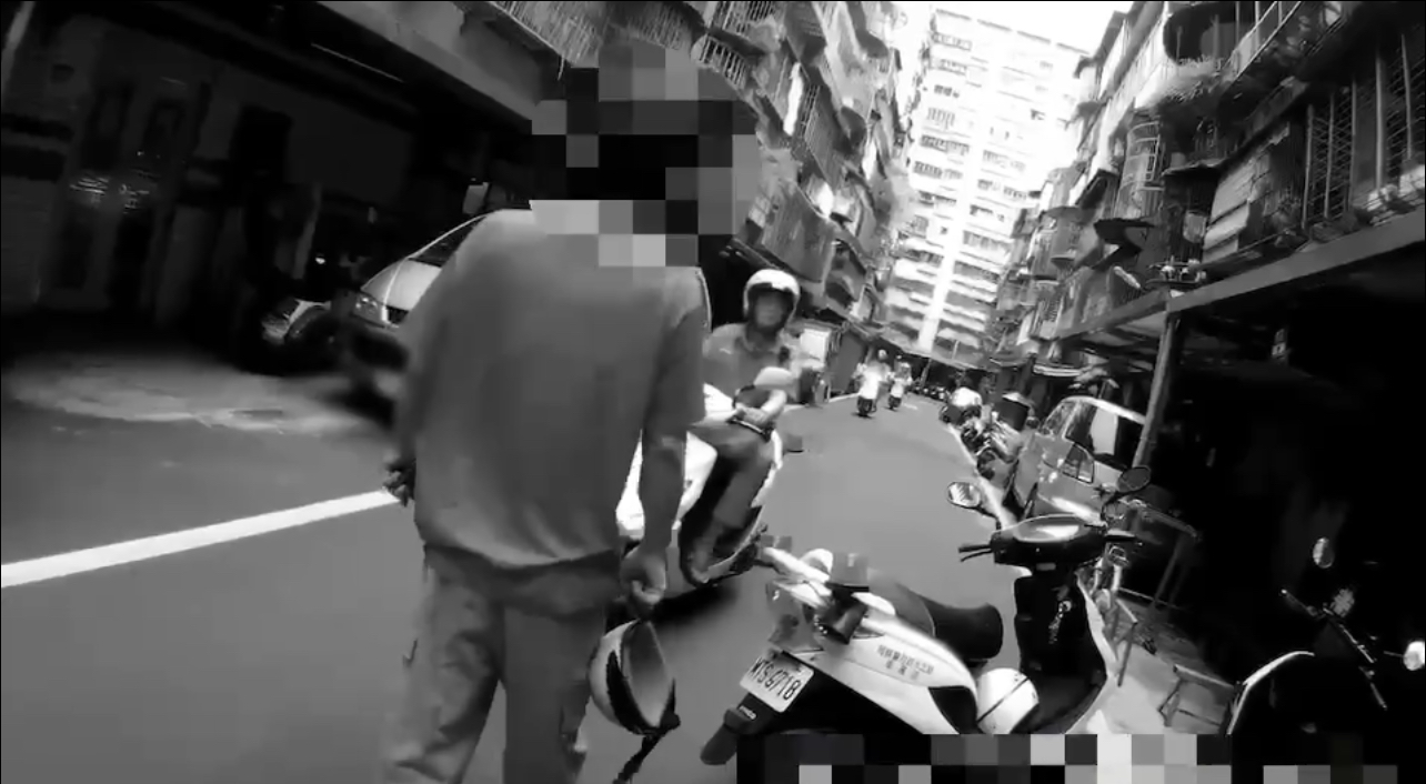 海山巡邏警力火速支援。(記者戴昱弘翻攝)