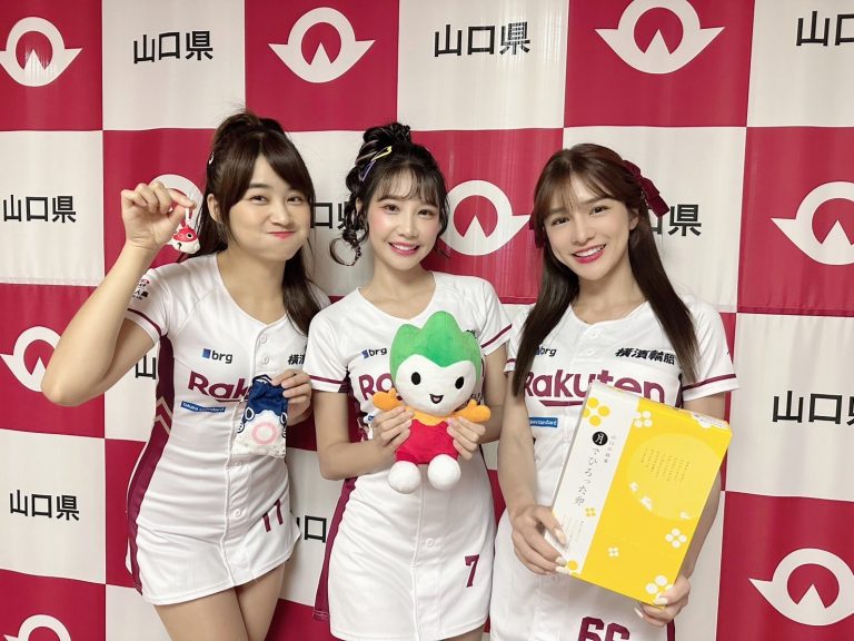 樂天女孩筠熹、岱縈和陳伊受邀前往日本山口縣擔任觀光推廣大使。(圖/樂天桃猿球團提供)