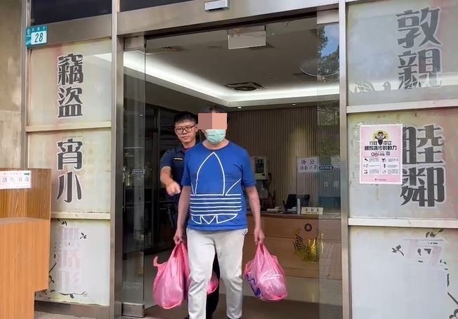 板橋警將醫院借錢哥移送法辦。(記者徐煜勝翻攝)