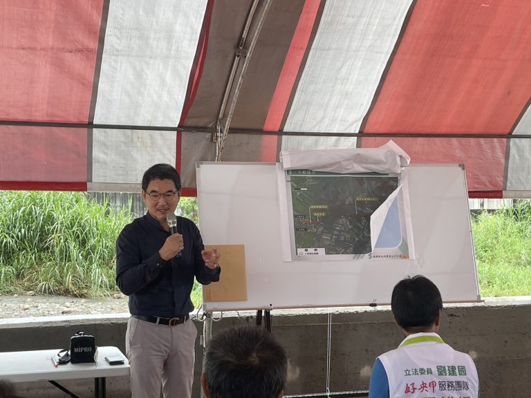 立委劉建國再度爭取到3000萬的經費，針對大埔溪南岸進行改善。（記者 趙靜姸翻攝）