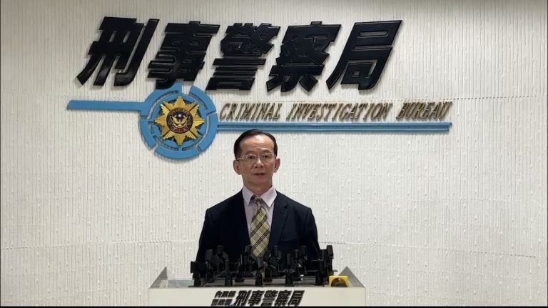 刑事局偵三大隊大隊長張文源說明。(記者徐煜勝翻攝)