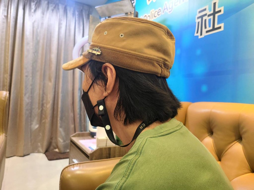 李姓投訴人直言教育局的調查草率。(記者林金聖攝)