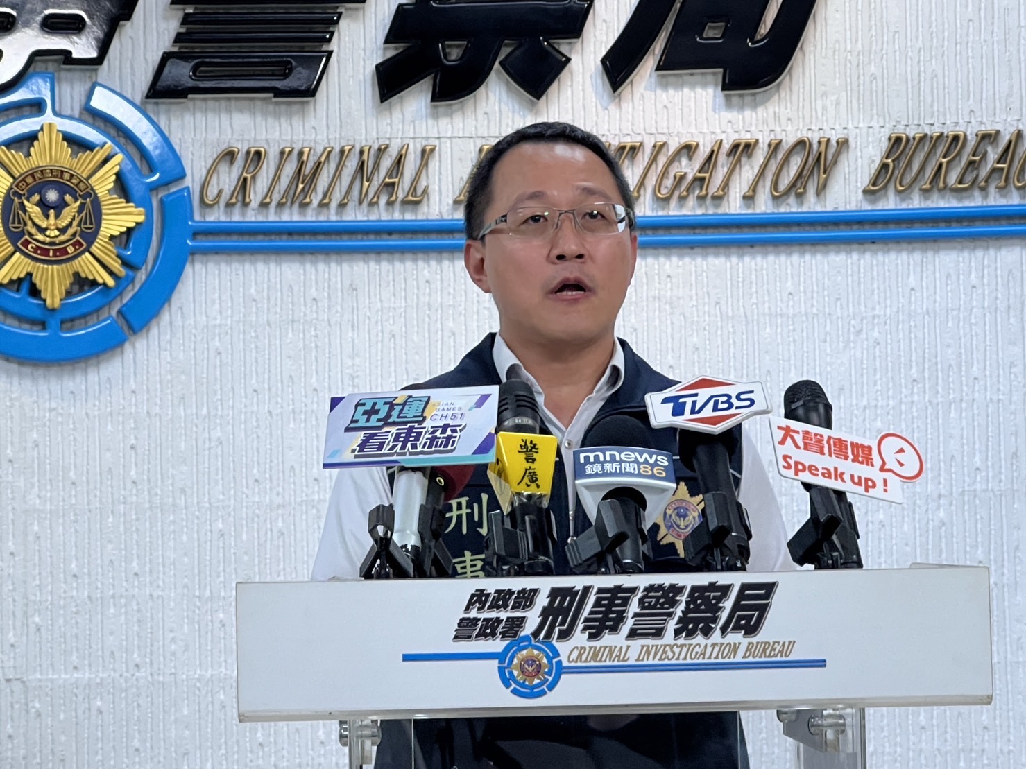 刑事局偵查第七大隊第二隊隊長張詔雄說明。(記者徐煜勝翻攝)