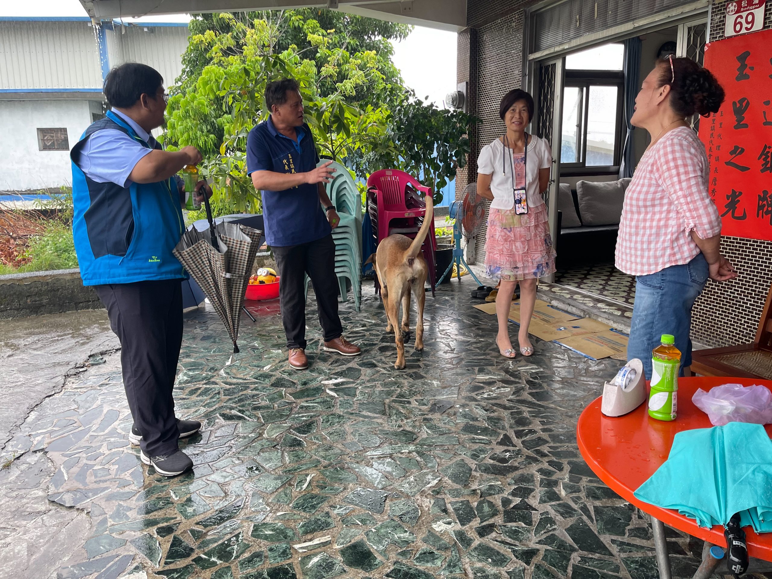 玉里之光楊俊瀚奪亞運銅牌｜鎮公所張貼紅榜祝賀