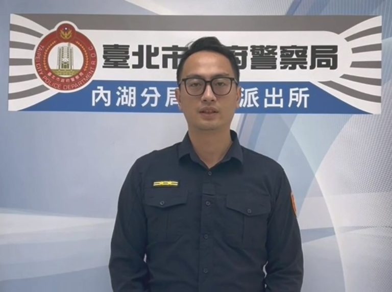 西湖派出所所長黃振綱說明。（記者薛秀蓮翻攝)