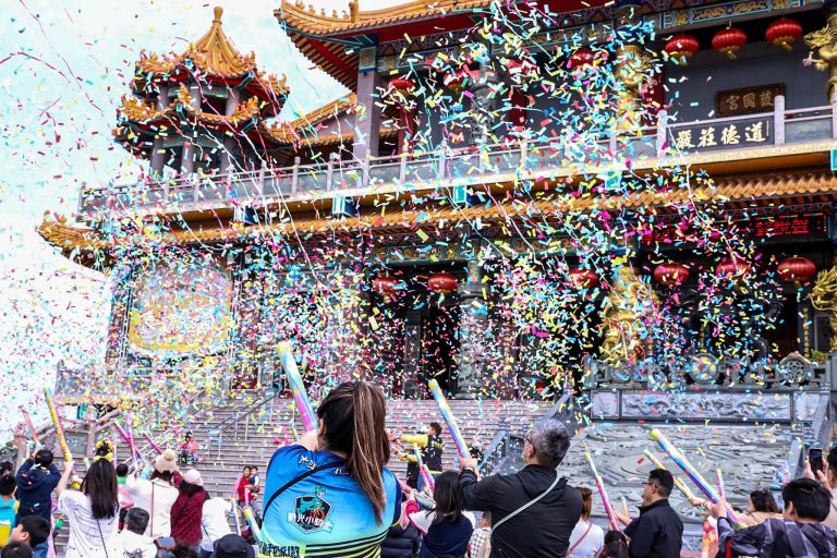 護國宮春節期間舉辦公益慈善太子遊樂園,開放民眾免費入場,是年節必遊景點之一。(圖/星辰攝影楊睿麟提供)