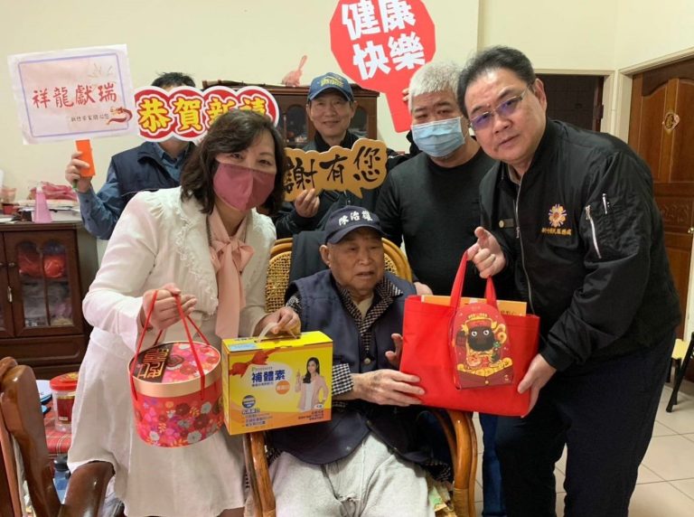 新竹榮服處與新竹榮家攜手合作投入長輩慰問關懷。（圖/新竹榮民服務處提供）