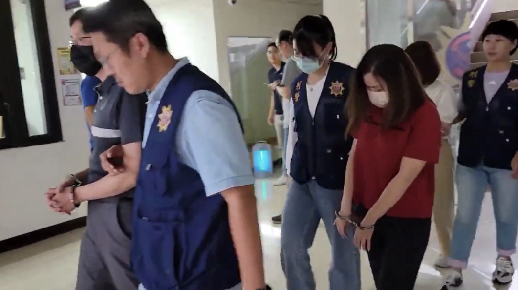 警方拘提主嫌鄭男及其他犯嫌。(記者徐煜勝翻攝)