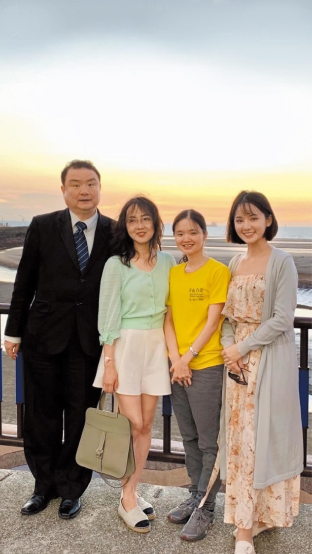劉承武深愛妻女3人,他在妻女支持下,全心全力為被人權奔走。(圖/劉承武提供)