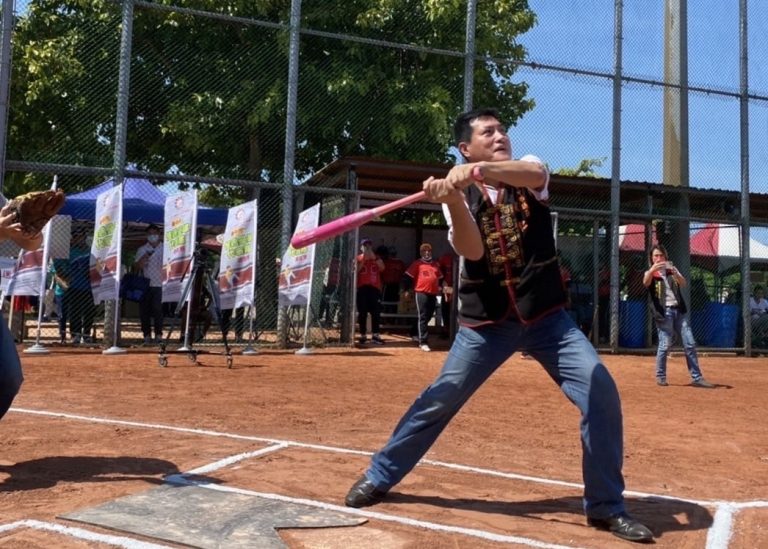 黃仁強調，｢傳承傳統競技、培育體育人才｣是他從政提出的政見，樂見泰雅運為原住民注入一股創意的靈魂。(記者包克明 翻攝)