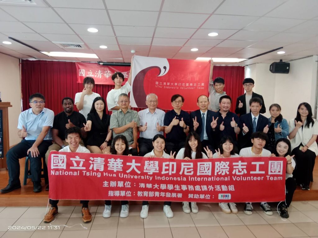 清華志工團今年首度出團印尼雅加達草埔，推動文史保存。（圖/記者林照東攝影）
