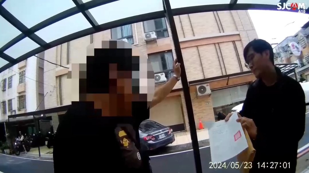 專案小組成功破獲該詐欺集團,成為全臺首起查獲該類詐騙主嫌。(記者黃荷琇 翻攝)