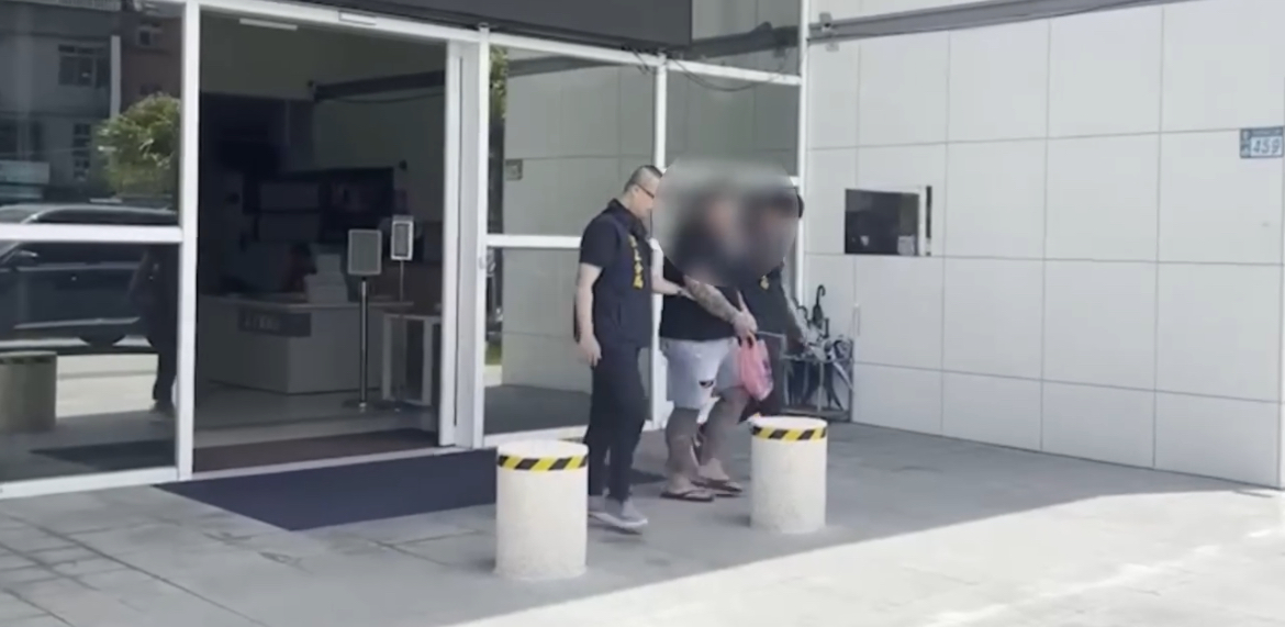 警方移送詐團成員法辦。(記者徐煜勝翻攝)