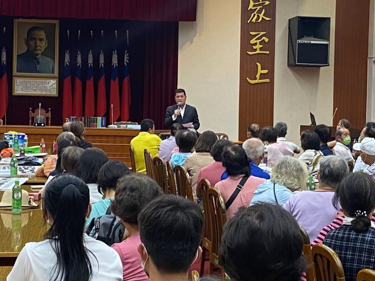 國民黨平地原住民立委黃仁非常關切台東原住民族人各項權益。