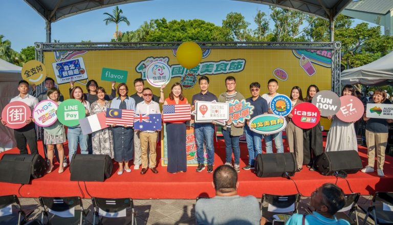 「2024台北國際美食節」系列活動-漢堡嘉年華活動盛大登場。(圖/臺北市商業處提供)