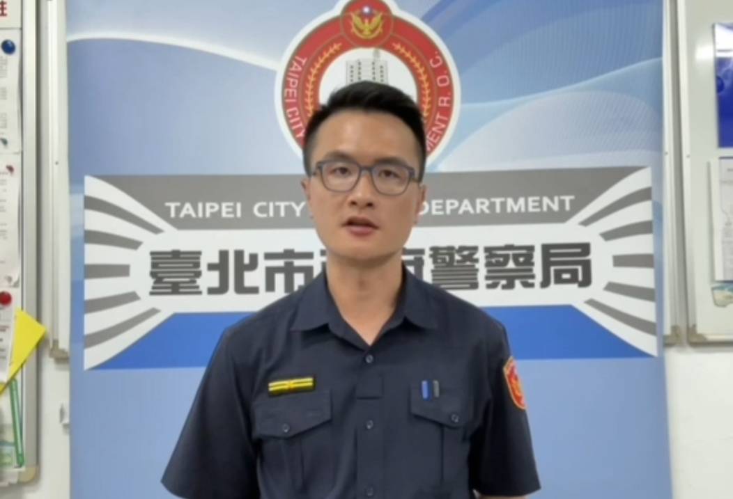 萬芳派出所所長林皓彣表示,詐騙集團手法日益精緻,利用網路平台及社交媒體吸引不特定民眾投入虛假投資。(記者 黃荷琇翻攝)
