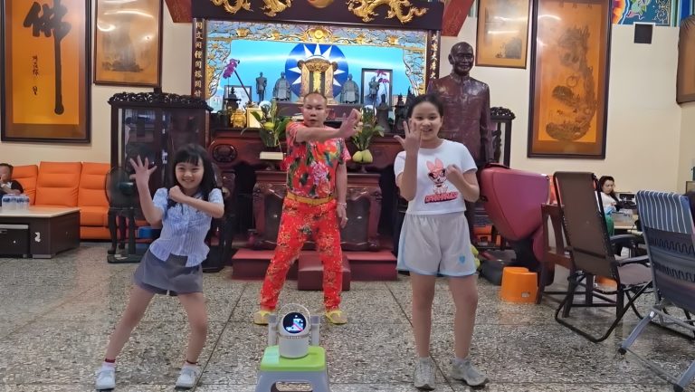 啟德機械起重工程負責人-胡漢龑。（圖 / 中景科技提供）