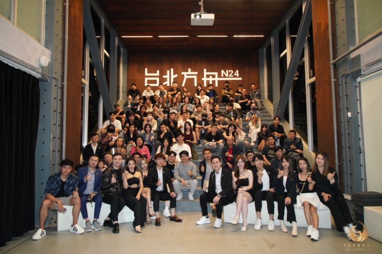 雙焰財富商學院開幕式。(圖/雙焰財富商學院提供)