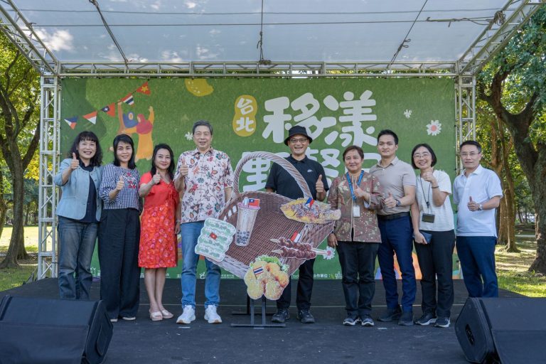 啟動儀式合照。(圖/北市重建處提供)