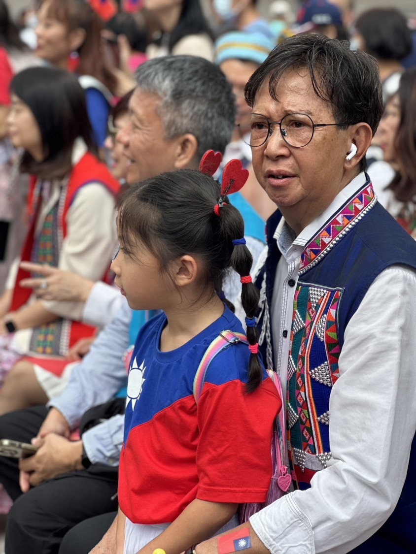 177名老兵共迎雙十國慶｜公益與歷史傳承的感人時刻 | 數位公益領導者｜共創社會影響力｜亞太搜尋引擎產業協會