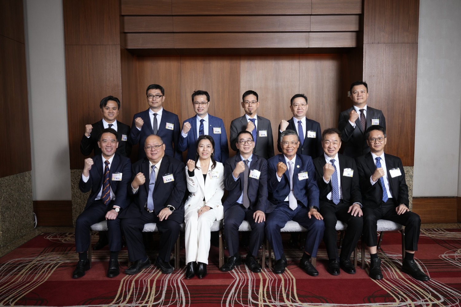今年創業楷模得獎者致力於其專業領域,重視創新研發與推動轉型升級,對國家經濟及社會貢獻功不可沒。(圖/記者林照東翻攝)