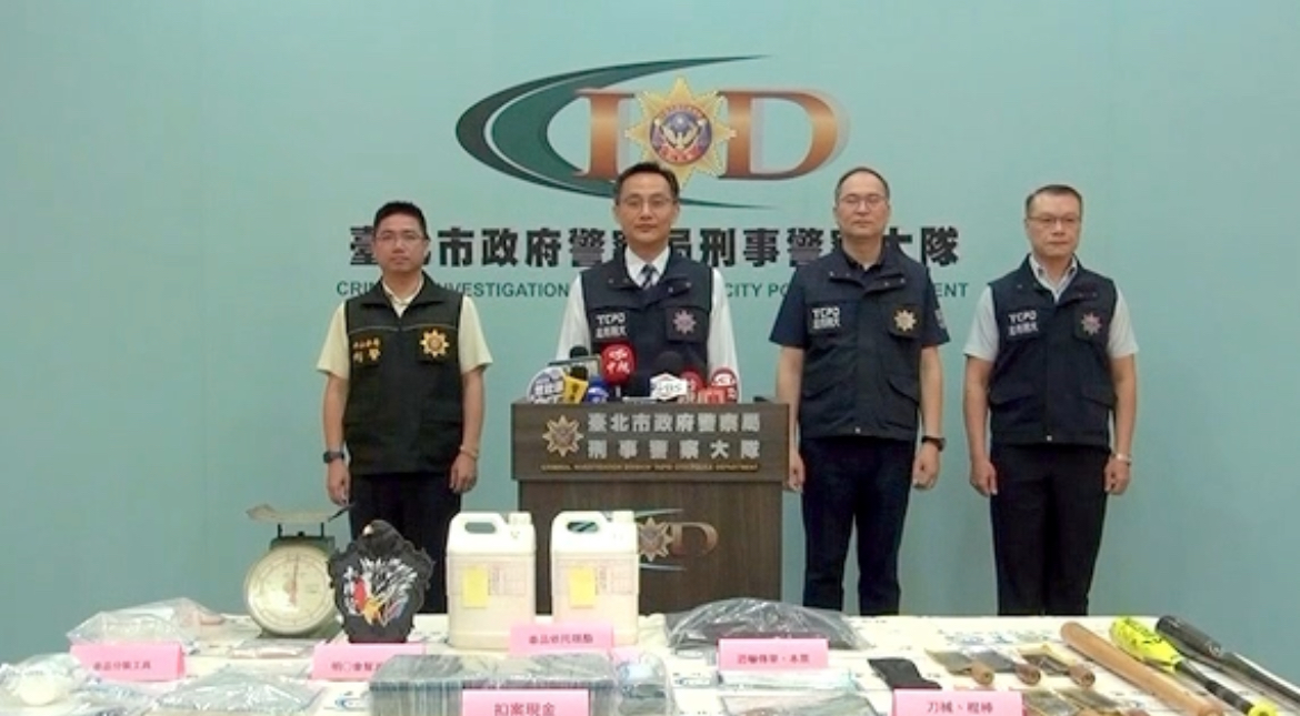 北市刑大副大隊長郭建成說明警方破案過程。(記者徐煜勝翻攝)
