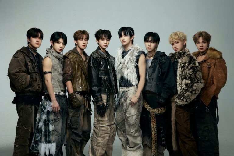 台灣娛樂產業正式邁向國際舞台，由踢帕娛樂所推出的男子偶像團體ARKis,於5/15登上越南職業籃球聯盟。(圖/踢帕娛樂 提供)