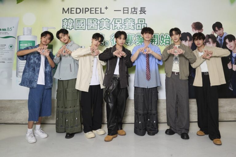 新生代冠軍男團F.F.O擔任保養品牌快閃活動一日店長。(圖/MEDIPEEL 提供)
