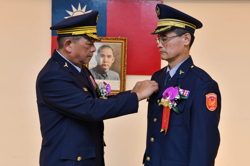 臺中捷警隊長交接！「洪坤寶接任新帥」 - https://www.watchmedia01.com