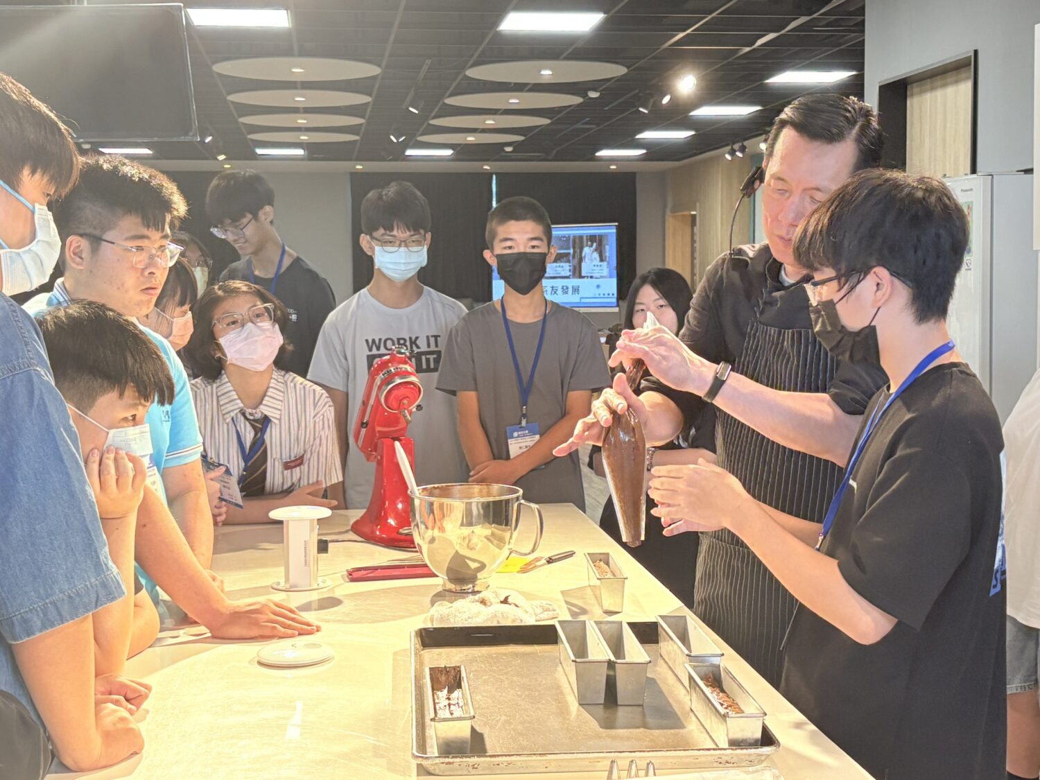 義守大學暑期營隊助高中生掌握未來產業先機 - https://www.watchmedia01.com