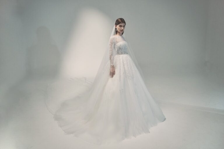 LETOII ATELIER 發表 COUTURE 2026 春季高級訂製系列——〈A.W.A.K.E.N. 覺醒之境〉。（圖/LETOII ATELIER 提供）