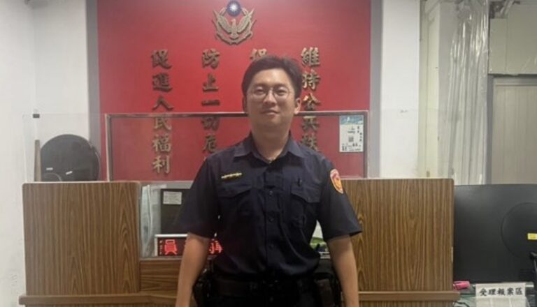 萬華分局莒光派出所警員李成郝與銀行聯手阻詐成功。