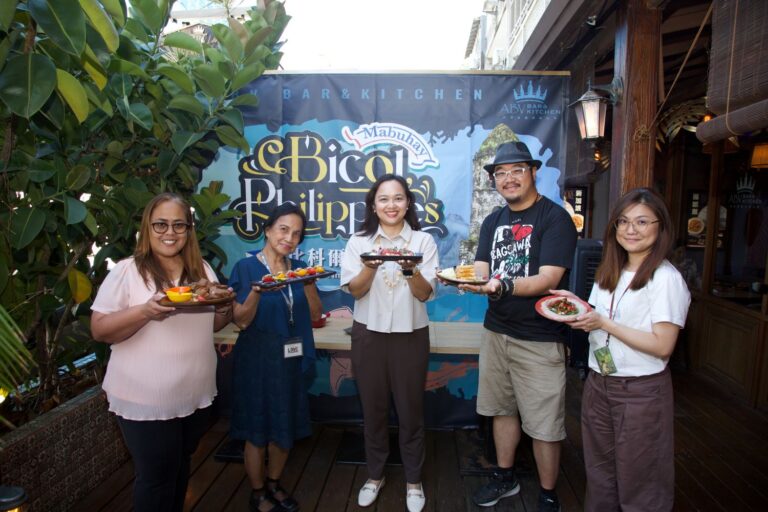 ABV南洋餐酒館推出九道比科爾經典料理，一桌吃遍。( 圖 / 業者提供 )