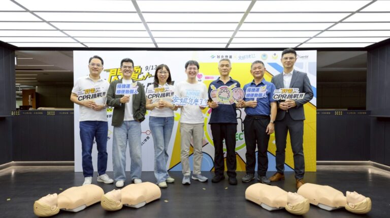 為響應9月13日「世界急救日」，「安妮怎麼了？」團隊再次攜手台北捷運舉辦《閃電CPR挑戰》。(圖/耕莘醫院 提供)